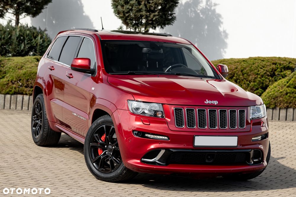 Jeep Grand Cherokee SRT8 - 3