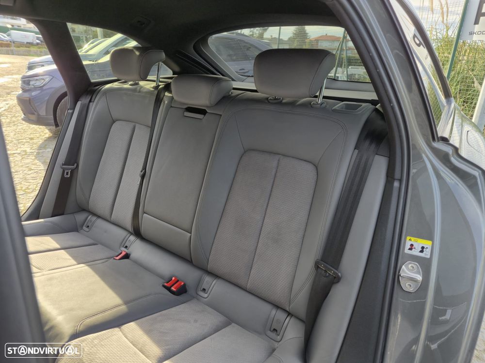 Audi A6 Avant 55 TFSIe quattro S line S tronic - 16