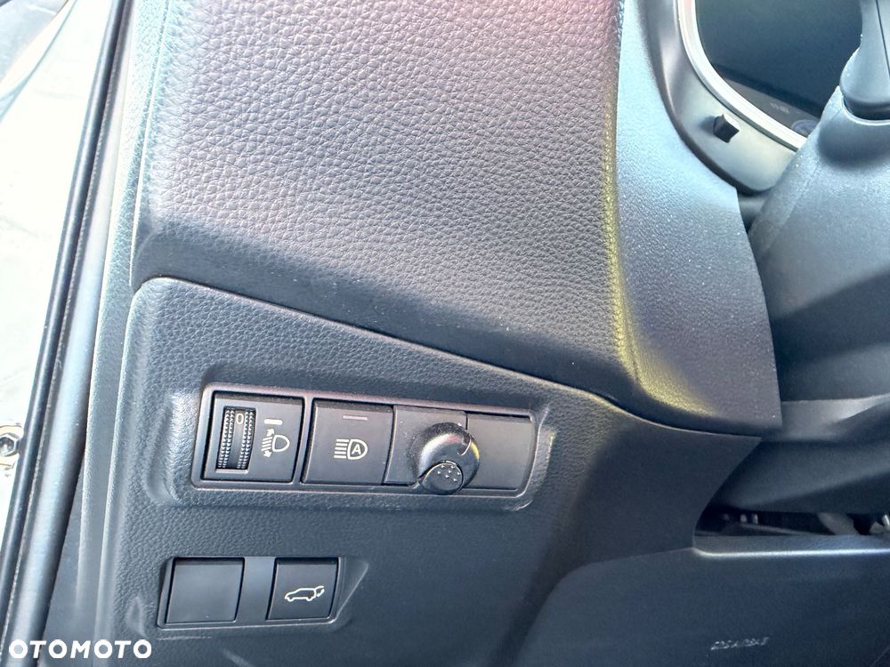 Toyota Corolla Cross 2.0 Hybrid Style AWD - 27