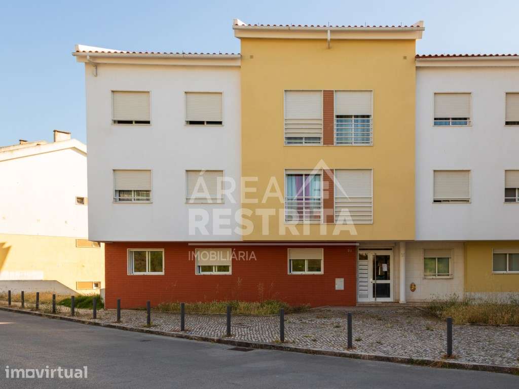 Apartamento T3 Premium com Vista para Rio no Barreiro - Grande imagem: 2/47