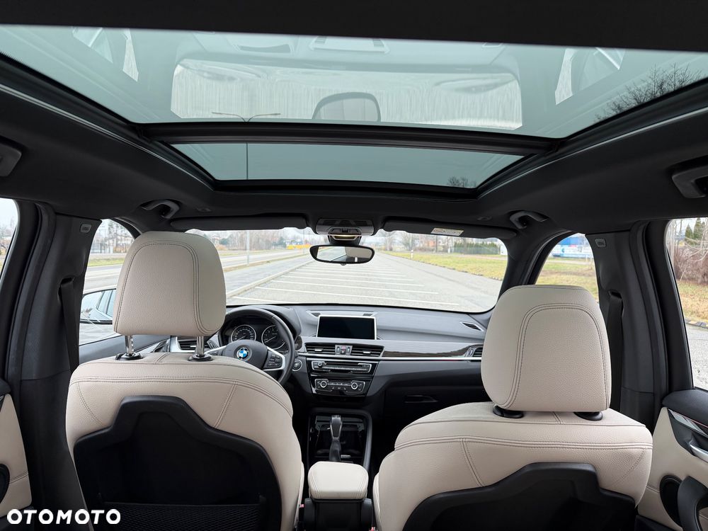 BMW X1 xDrive20i xLine sport - 18