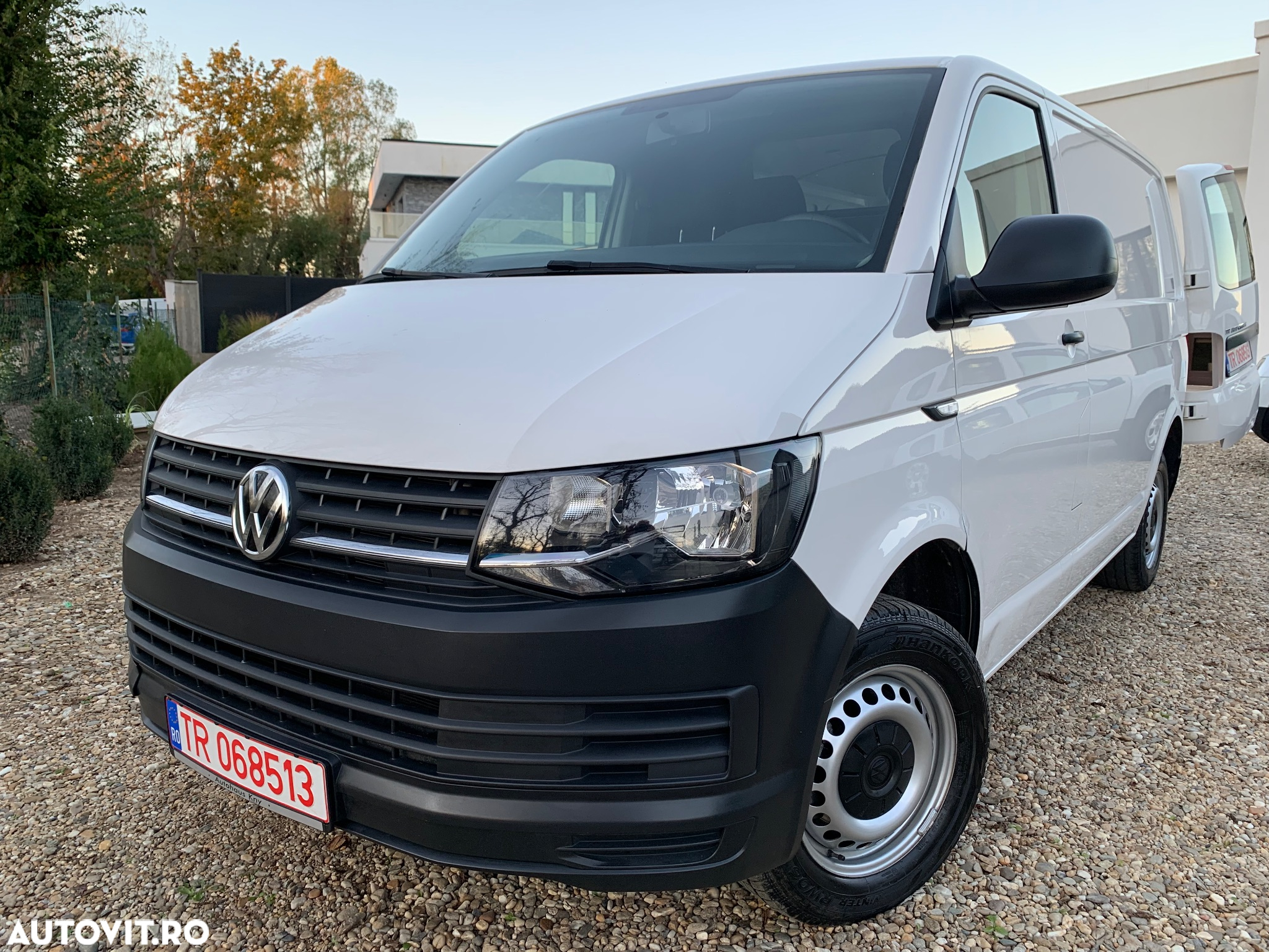 Volkswagen Transporter Kombi T6 2.0 TDI 84 kW KR - 10