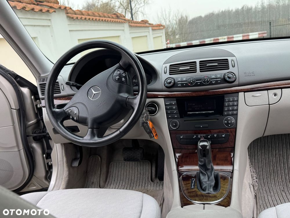 Mercedes-Benz Klasa E - 14