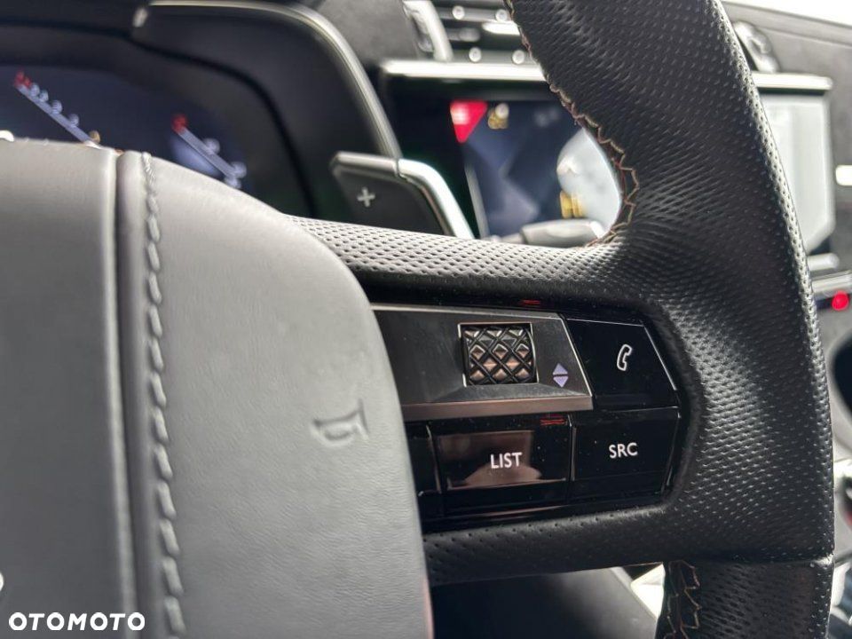 DS Automobiles DS 7 Crossback - 4