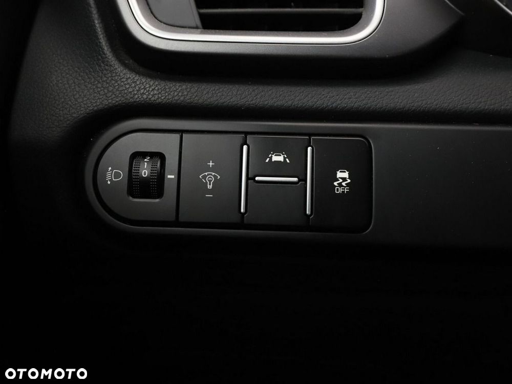 Kia Ceed 1.4 T-GDI M - 32