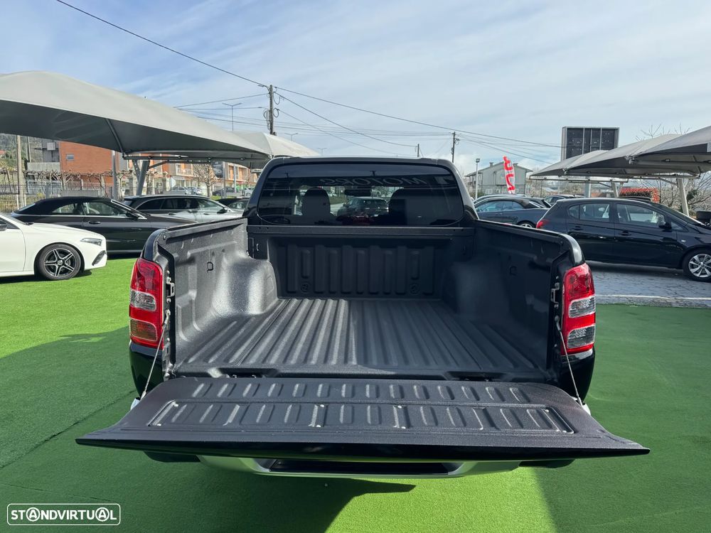 Mitsubishi L200 2.4 DI-D CD Instyle Strakar 4WD - 8