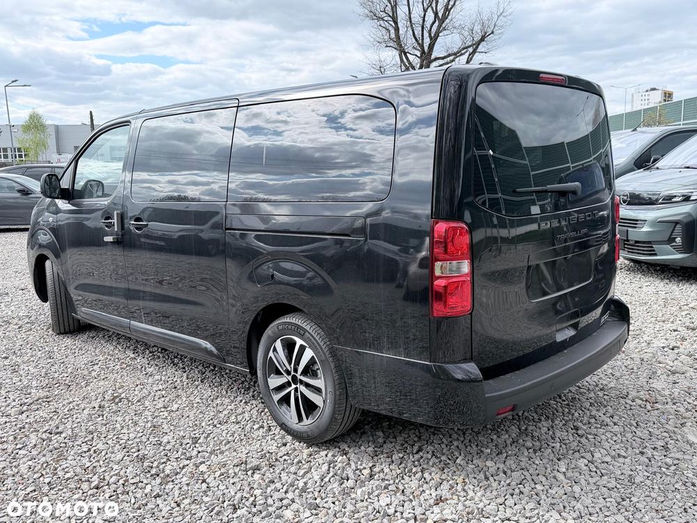 Peugeot Traveller 2.2 BlueHDi Long Business VIP EAT8 - 13