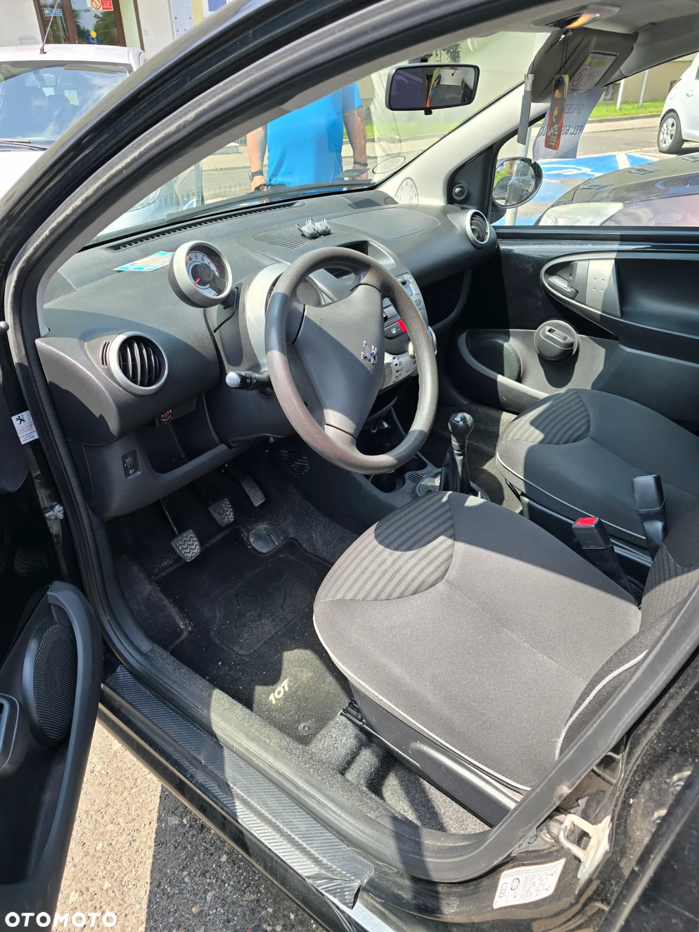 Peugeot 107 1.0 Active - 9