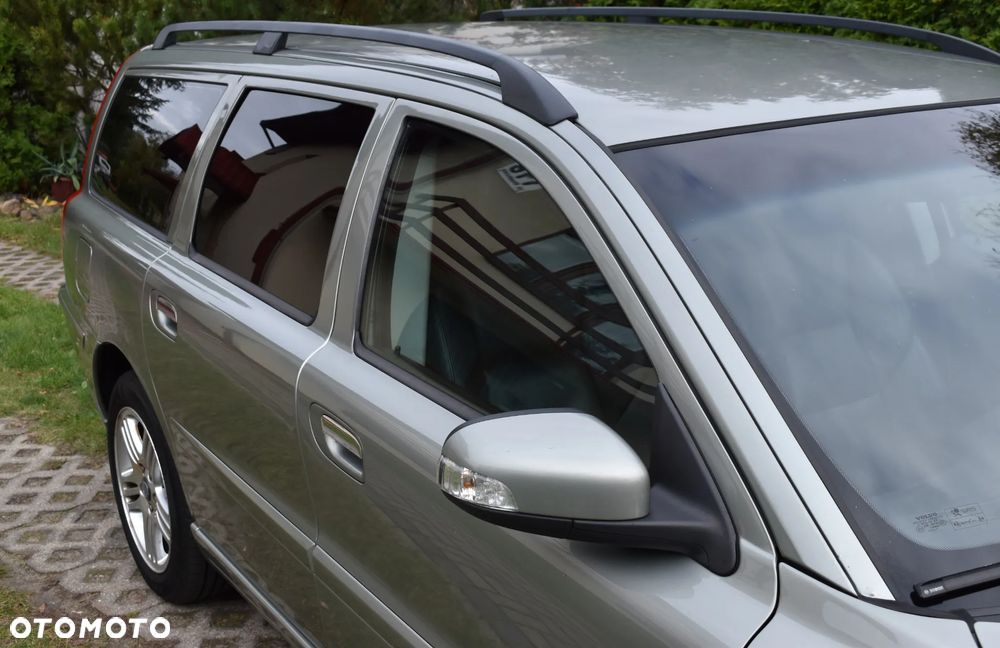 Volvo V70 2.4 Momentum - 11