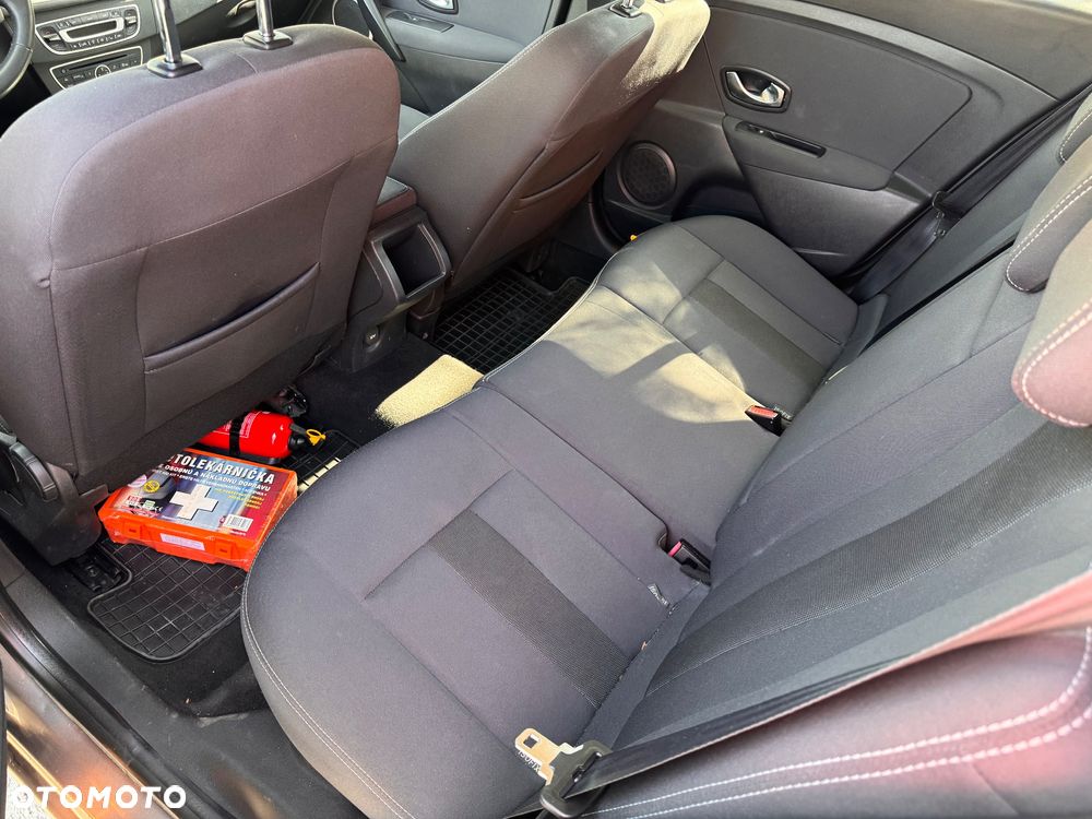 Renault Megane 1.6 16V Generation - 17