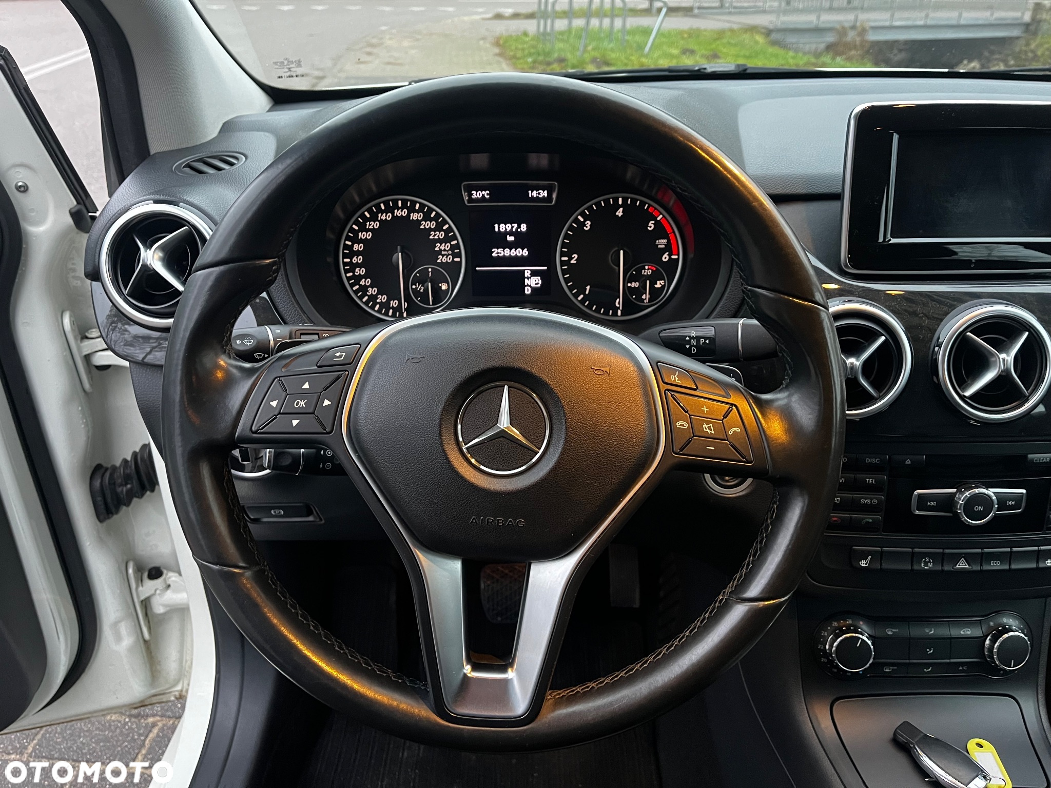Mercedes-Benz Klasa B 180 (CDI) d 7G-DCT - 22