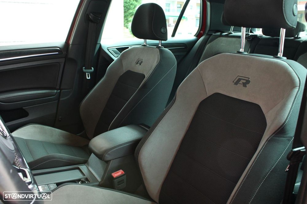 VW Golf R 2.0 TSI OPF 4Motion DSG - 47