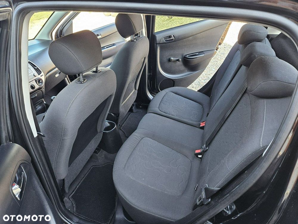 Hyundai i20 - 9