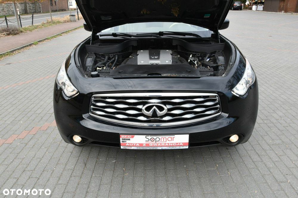 Infiniti FX - 31