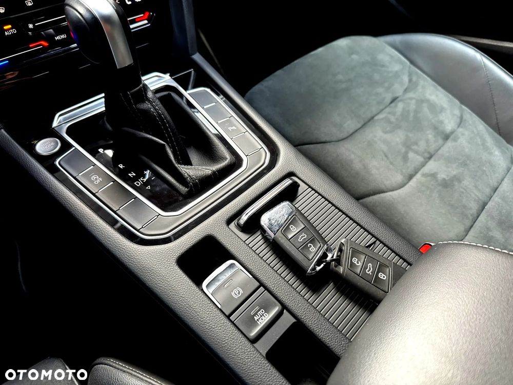Volkswagen Arteon 2.0 TSI R-Line DSG - 20