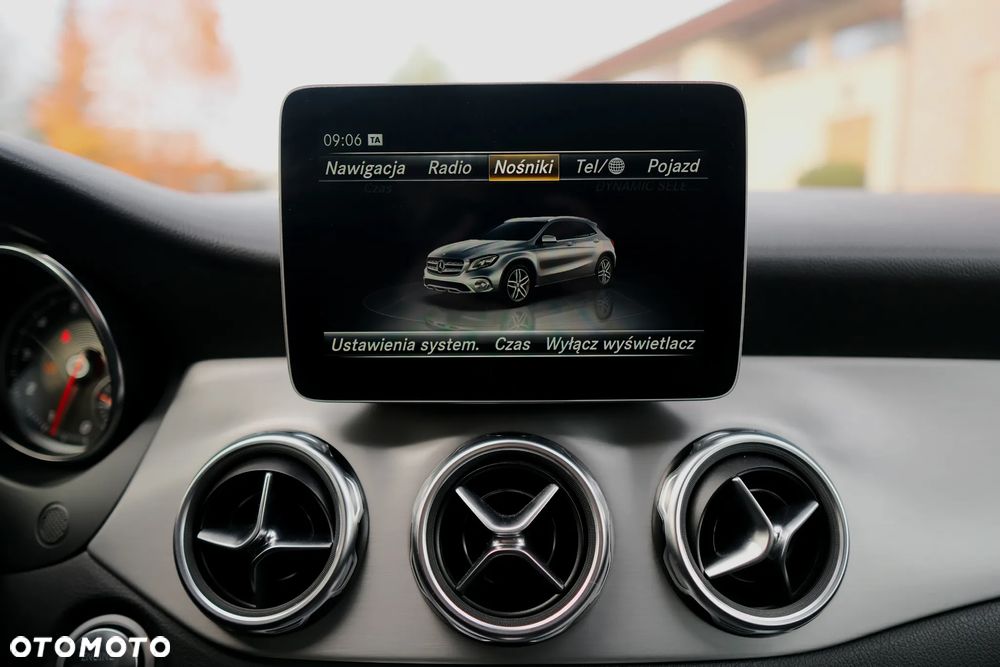 Mercedes-Benz GLA 220 4-Matic AMG Line - 15