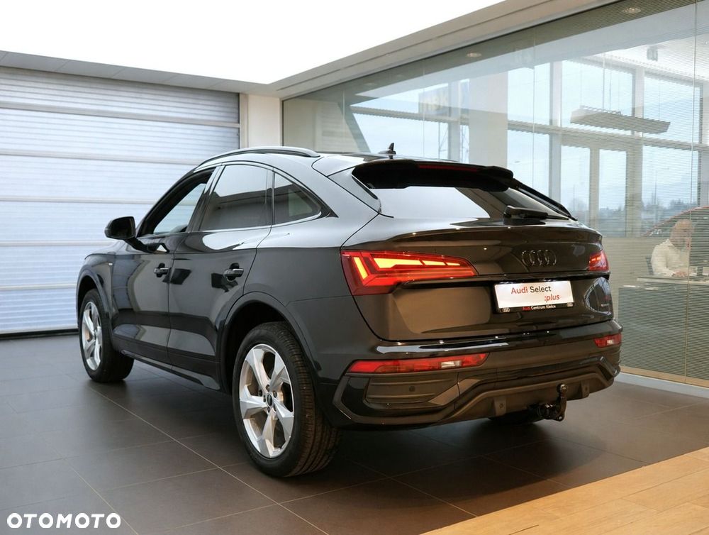 Audi Q5 Sportback - 3