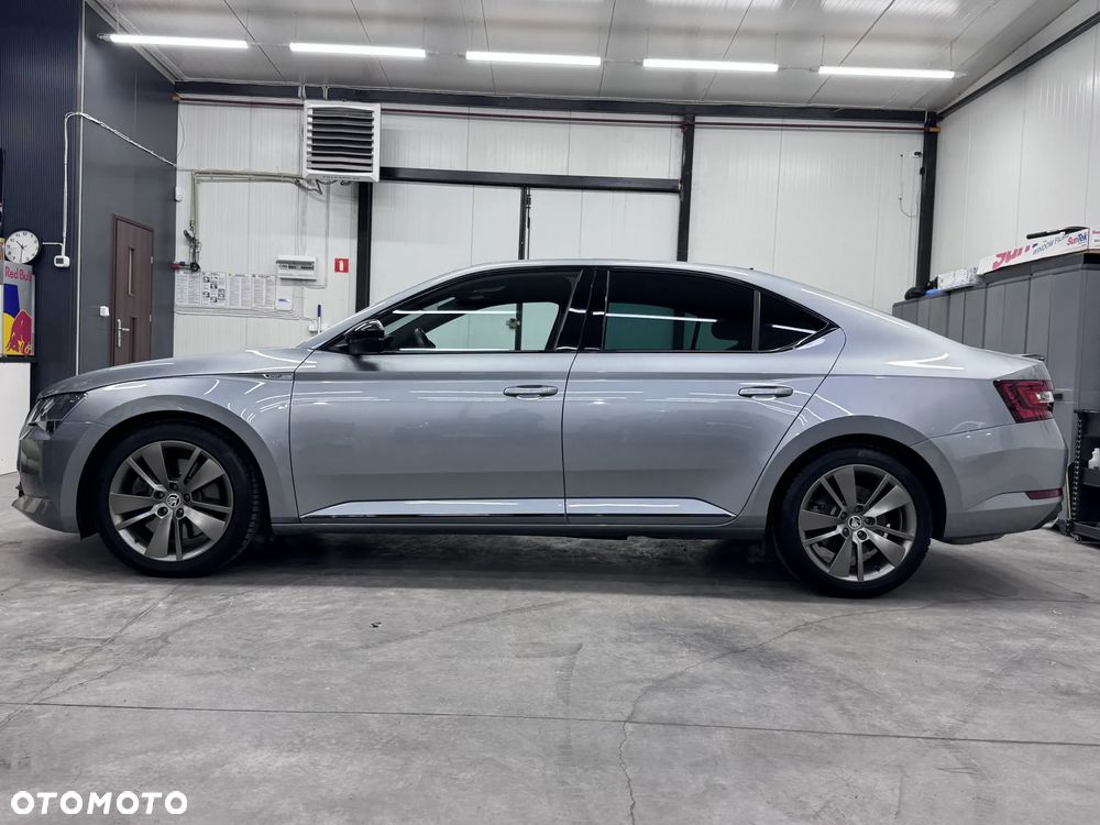 Skoda Superb 2.0 TSI 4x4 Sportline DSG - 4