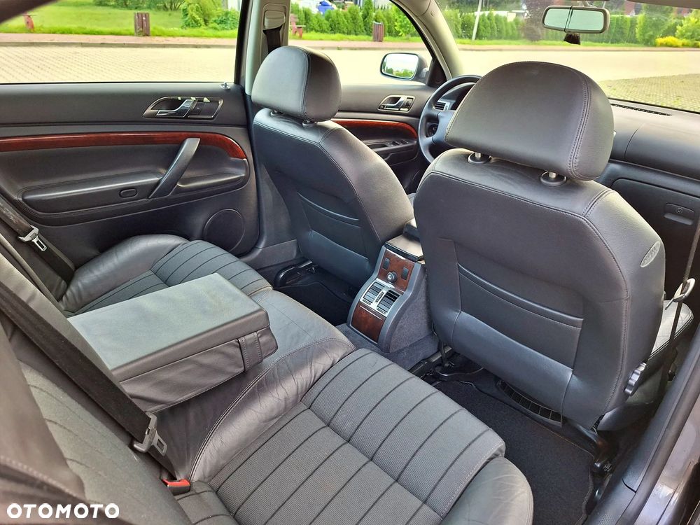 Skoda Superb 1.8T Elegance - 11