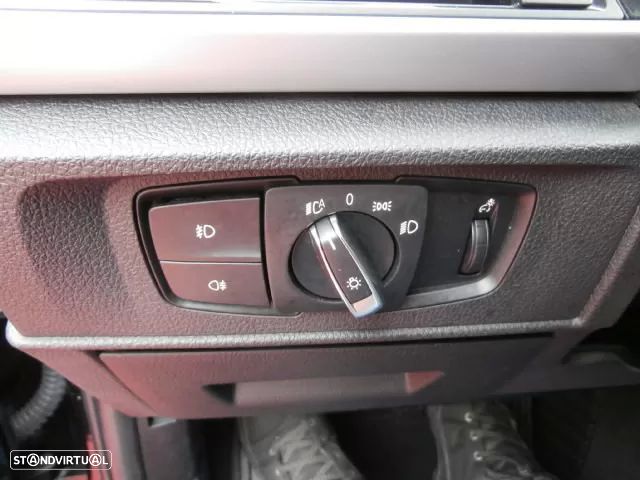 BMW 116 d Aut. Sport Line - 22