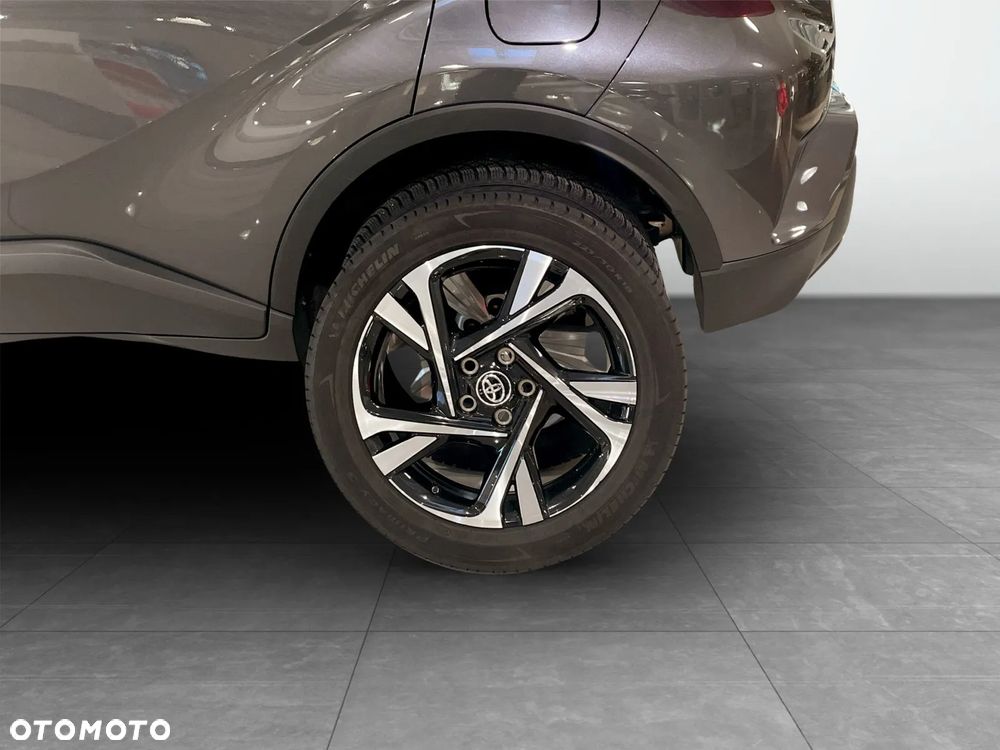Toyota C-HR - 9