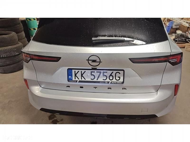 Opel Astra - 32