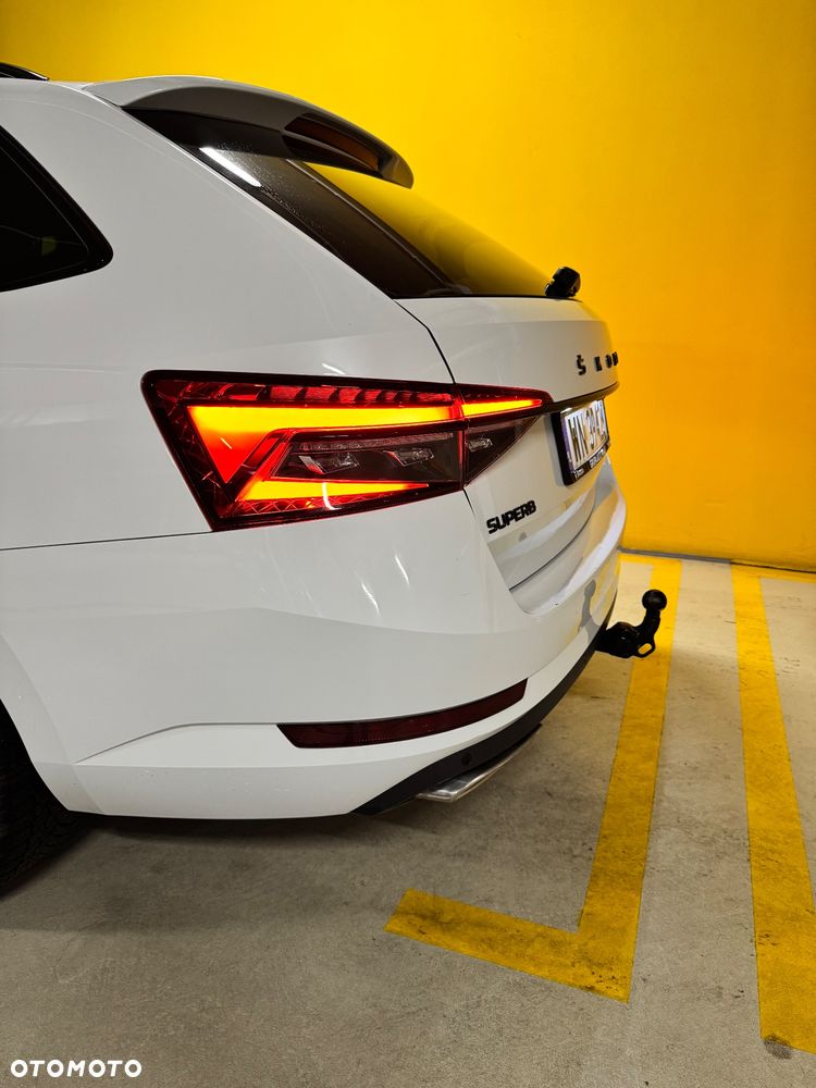 Skoda Superb 2.0 TSI 4x4 Sportline DSG - 27