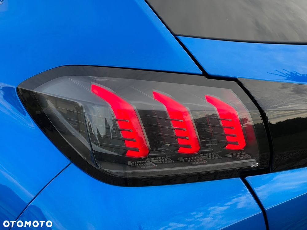 Peugeot 208 GT - 30