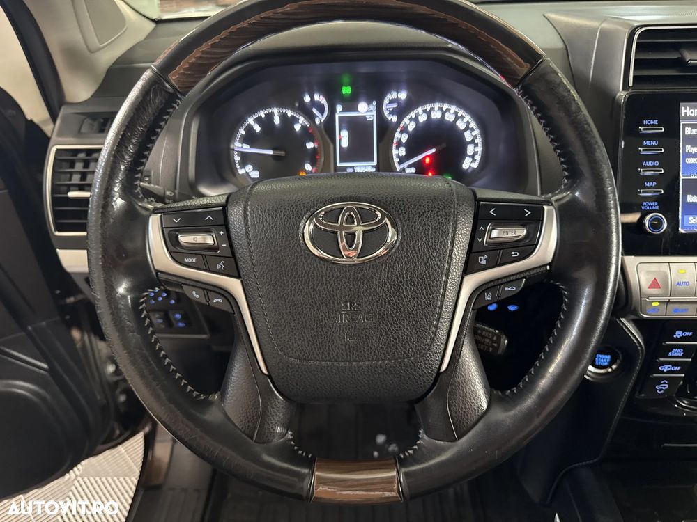 Toyota Land Cruiser 2.8l D-4D 204 CP A/T 7 locuri Luxury AVS Black - 17