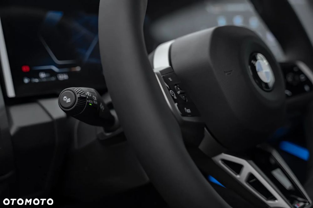 BMW X3 xDrive20d mHEV - 33