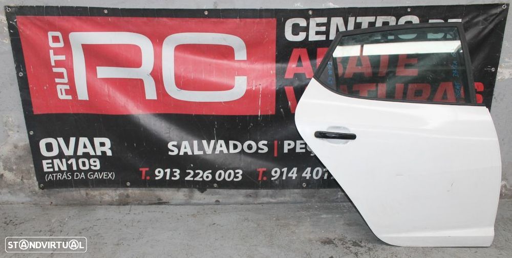 Porta de Trás do Lado Direito Seat Ibiza 6J - 1