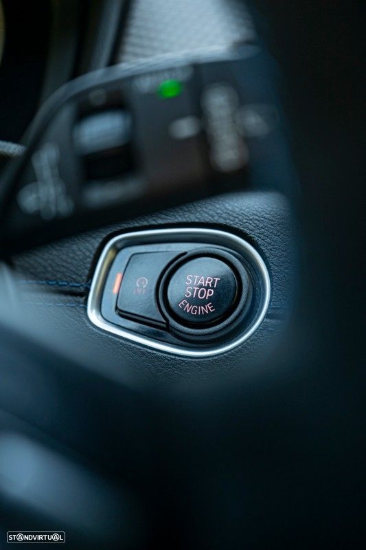 BMW X2 18 d xDrive Auto Pack M - 55