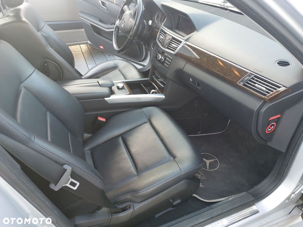 Mercedes-Benz Klasa E 200 CDI BlueEff Elegance - 19