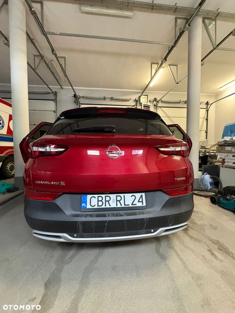 Opel Grandland X 1.2 T Ultimate S&S - 9