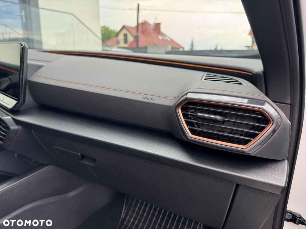 Cupra Formentor VZ 1.4 e-Hybrid DSG - 21