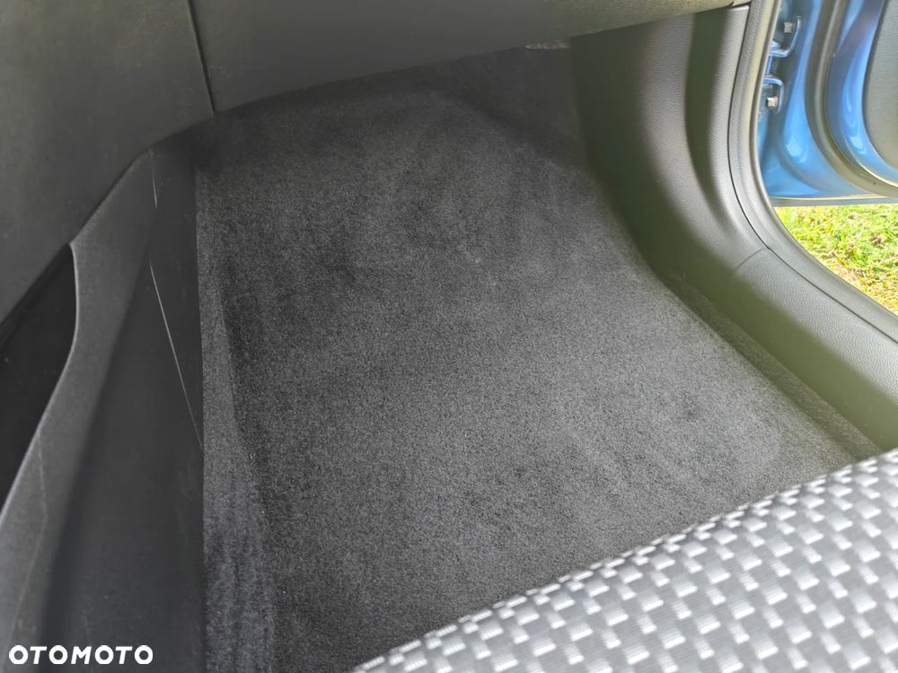 Kia Ceed 1.4 T-GDI L Business Line - 20