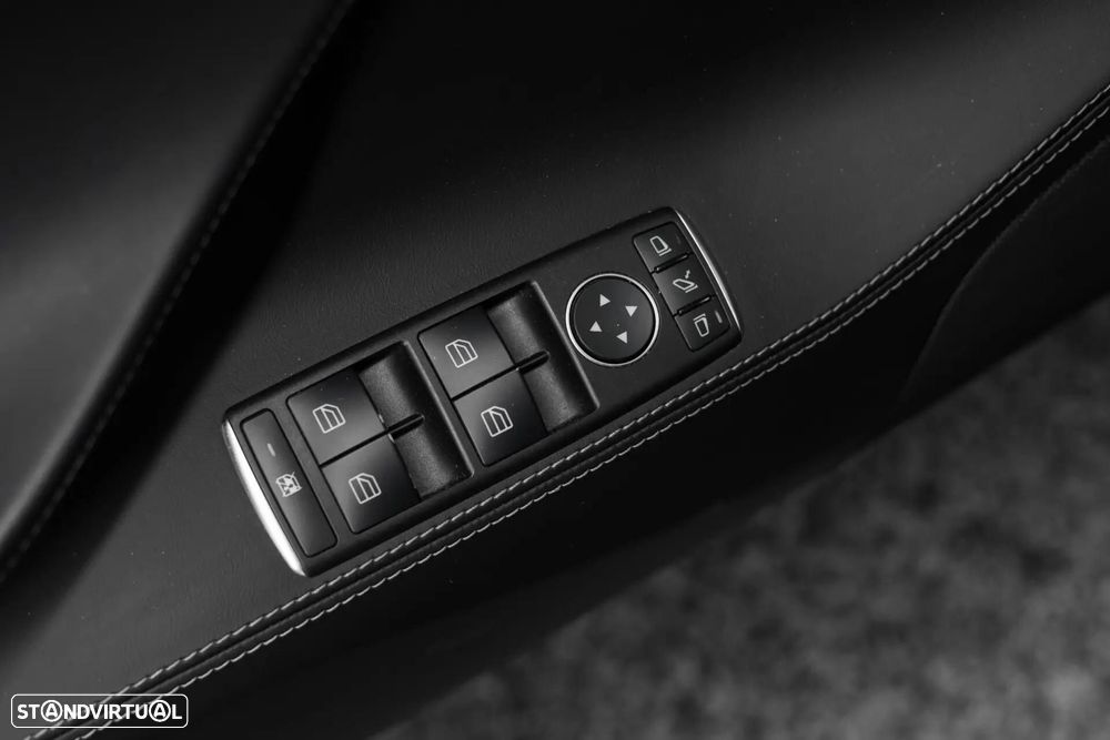 Tesla Model S 100D - 36
