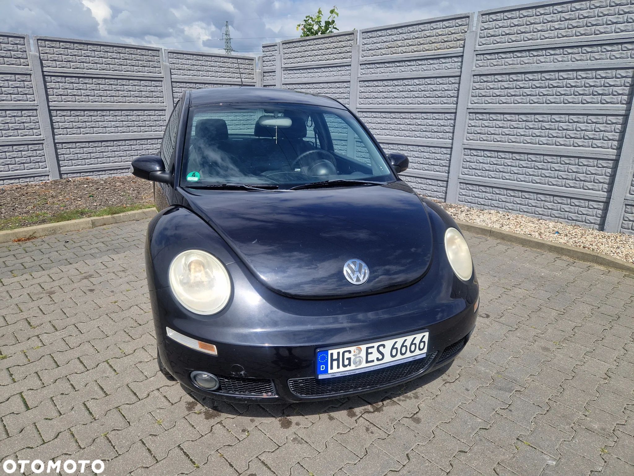 Volkswagen New Beetle 2.0 Automatik - 1
