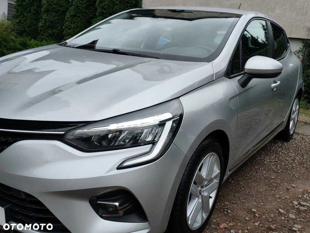 Renault Clio BLUE dCi 100 BUSINESS EDITION - 17