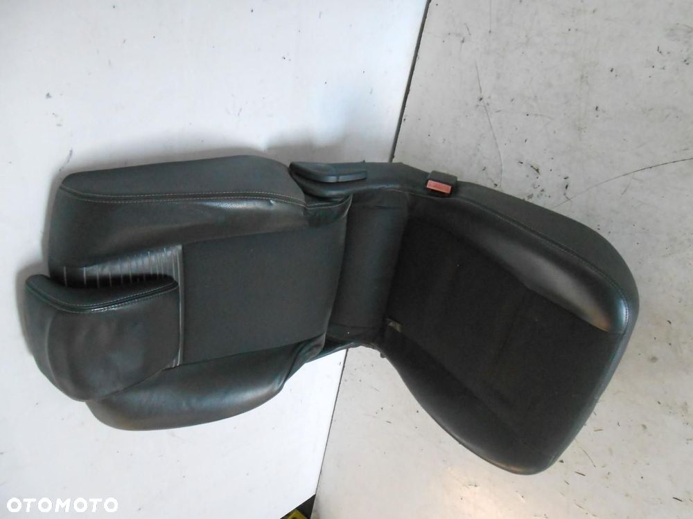 FOTEL PRAWY TYŁ II RZĄD RENAULT GRAND SCENIC II # - 3