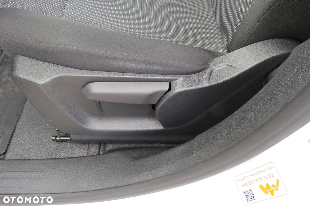 Toyota Proace City 1.2 D-4t 130km A/t Long Brygadówka - 22