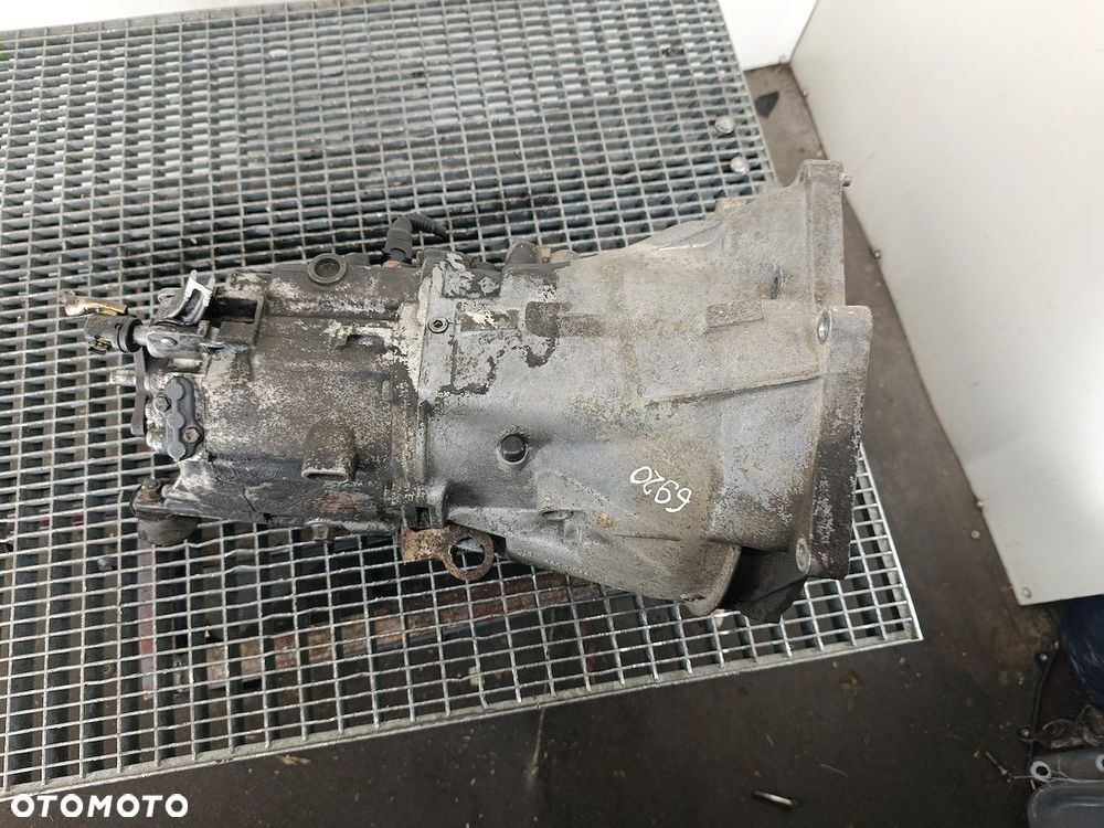 SKRZYNIA BIEGÓW MANUALNA 5 BMW 3 E36 S5D 250G 1.6 8V - 5