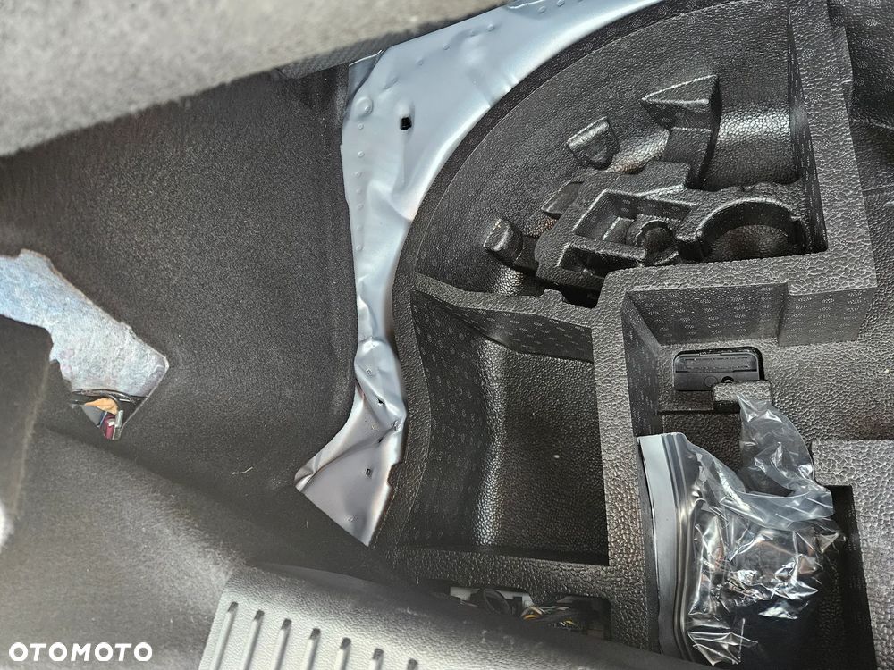 Ford Fiesta 1.0 EcoBoost Hybrid S&S ST-LINE - 7