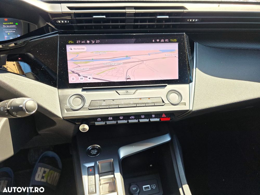 Peugeot 308 1.6L 180 EAT8 PHEV Allure Pack - 27