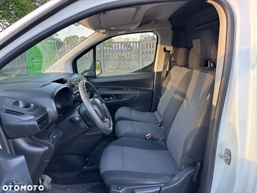 Citroën BERLINGO - 9