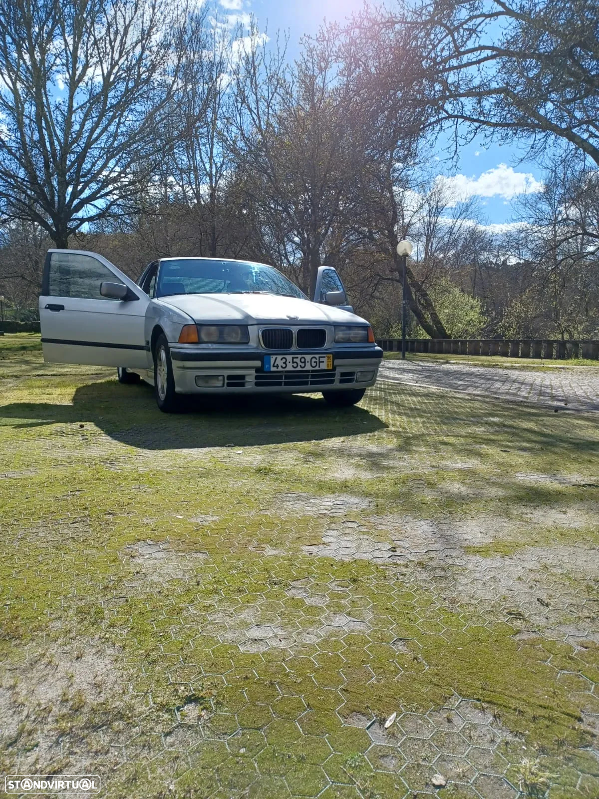 BMW 318 tds - 13