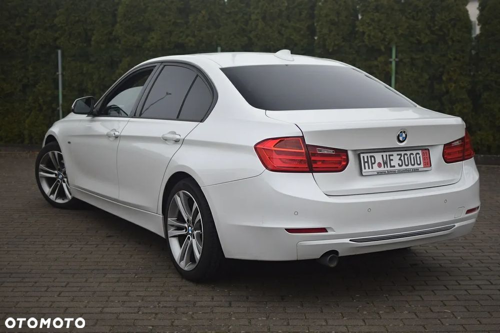 BMW Seria 3 318d DPF Edition Sport - 6