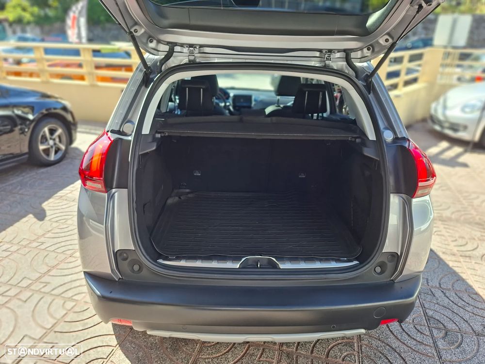 Peugeot 2008 1.2 PureTech Crossway - 37