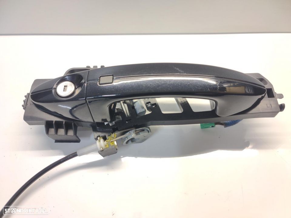 Puxador Moleta de Porta Canhão Exterior Frente Esquerda  Ford Fiesta MK6  2012 a 2017 - 1
