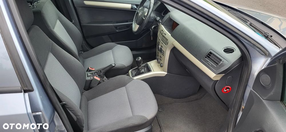Opel Astra 1.6 Easytronic Sport - 16